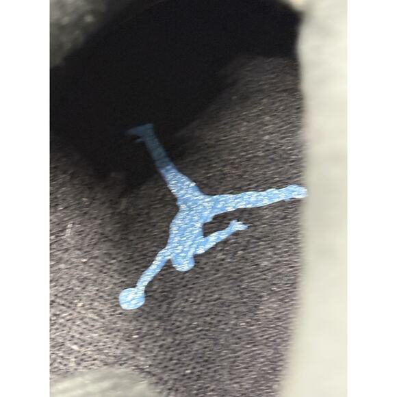 384664-006 Jordan 6 Unc Tar Heels Size 10(384664-006) main image 4